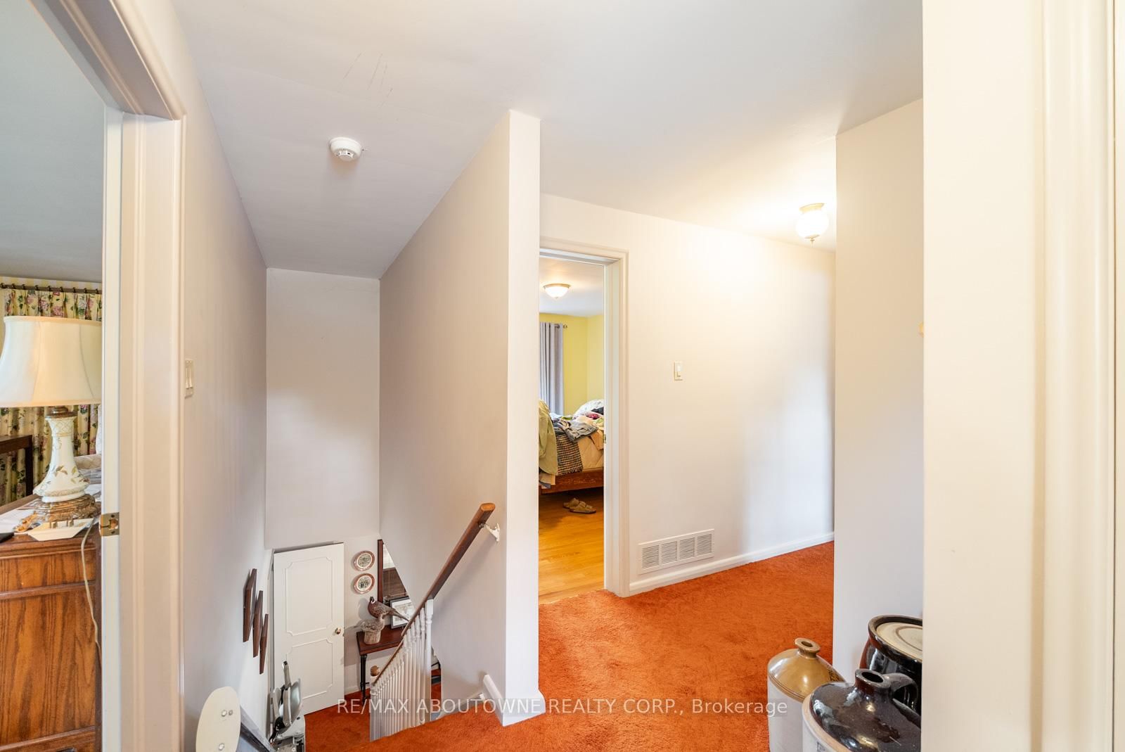 142 Abbey Court • Oakville, ON photo 39
