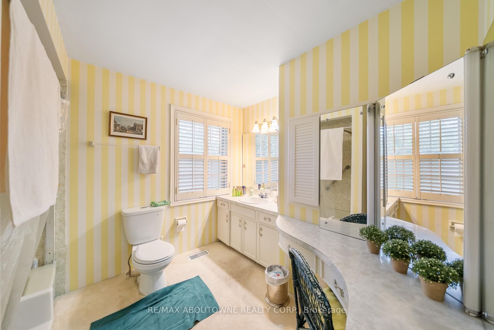 142 Abbey Court • Oakville, ON photo 41