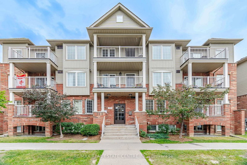 Unit 2 at 153 Isaac Devins Boulevard, Toronto