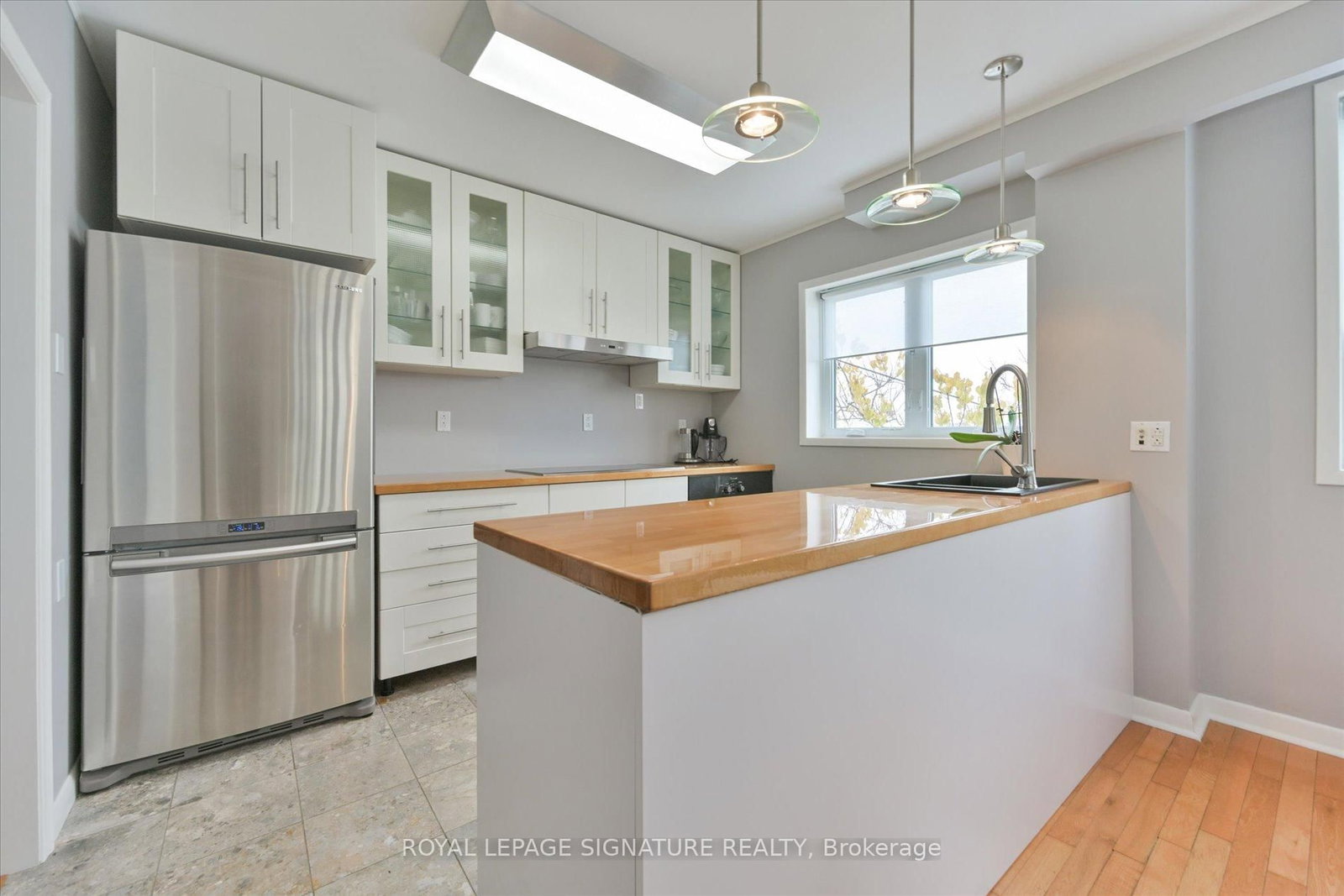 362 Silverthorn Avenue • Toronto, ON photo 10