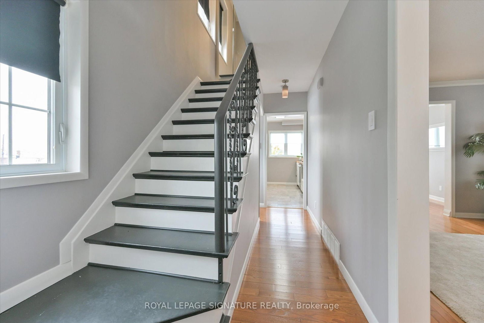 362 Silverthorn Avenue • Toronto, ON photo 5