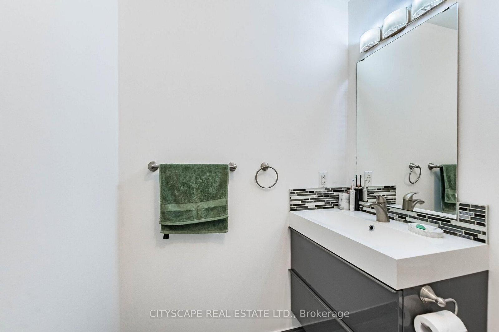 6959 Guardian Court • Mississauga, ON photo 34
