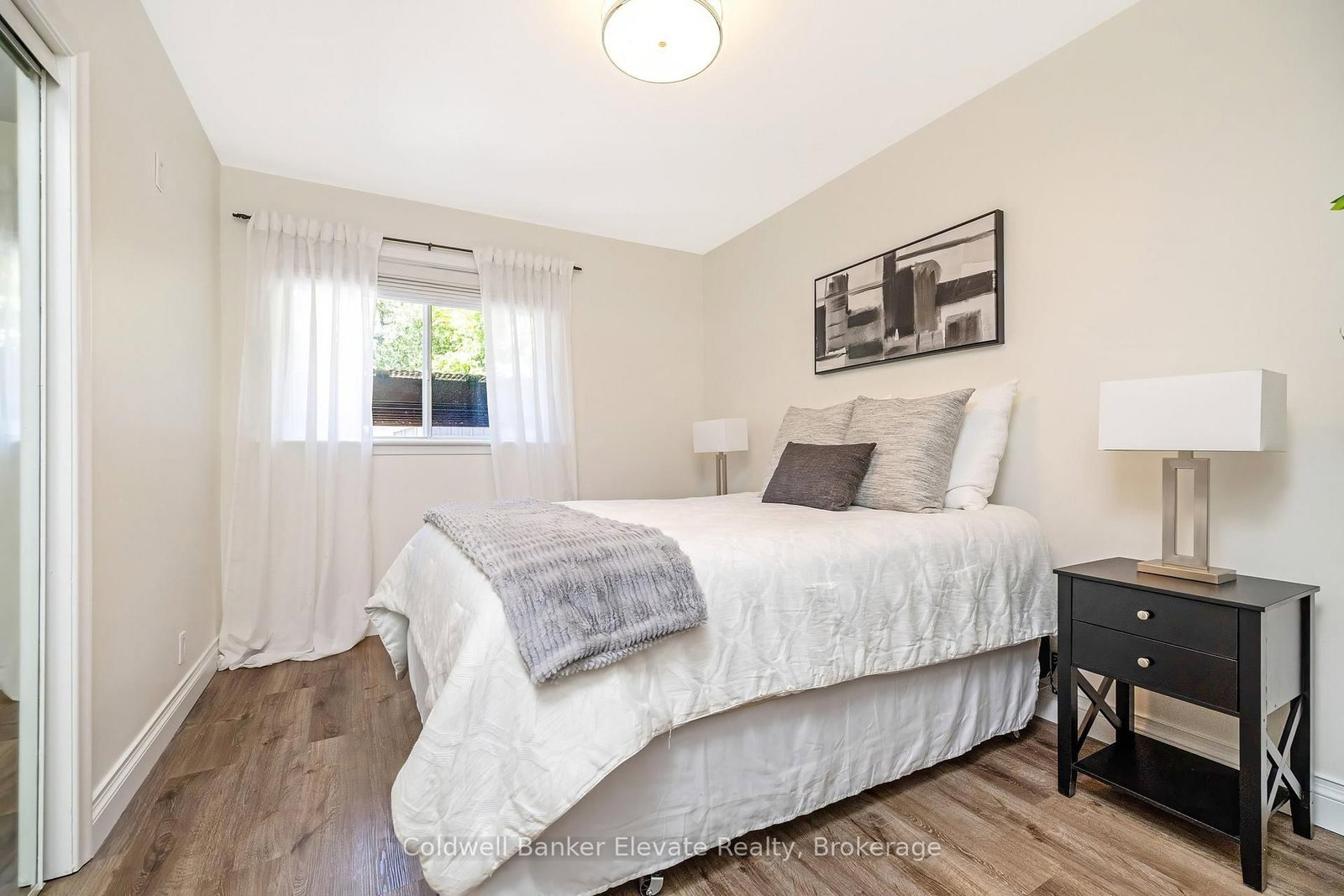 21 Market Street • Halton Hills, ON photo 16