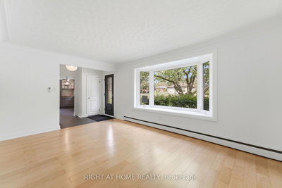 1244 De Quincy Crescent • Burlington, ON photo 5