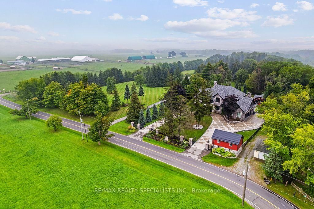 5026 No 2 Side Road • Burlington, ON photo 3