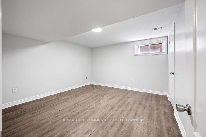 19 Hamer Boulevard • Toronto, ON photo 25
