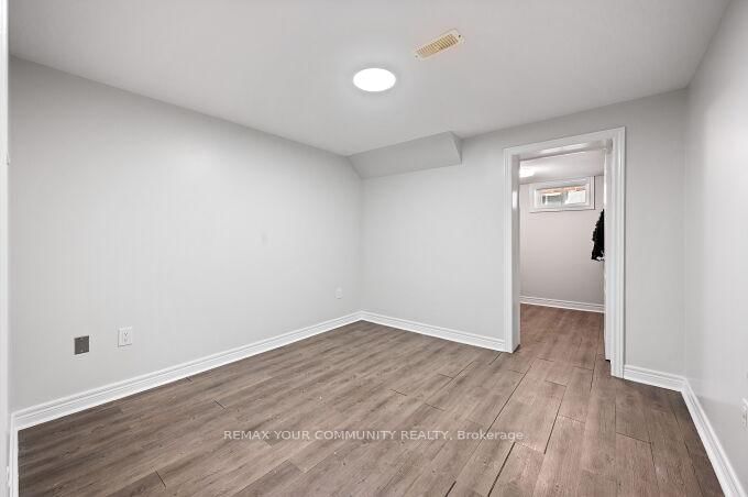 19 Hamer Boulevard • Toronto, ON photo 26
