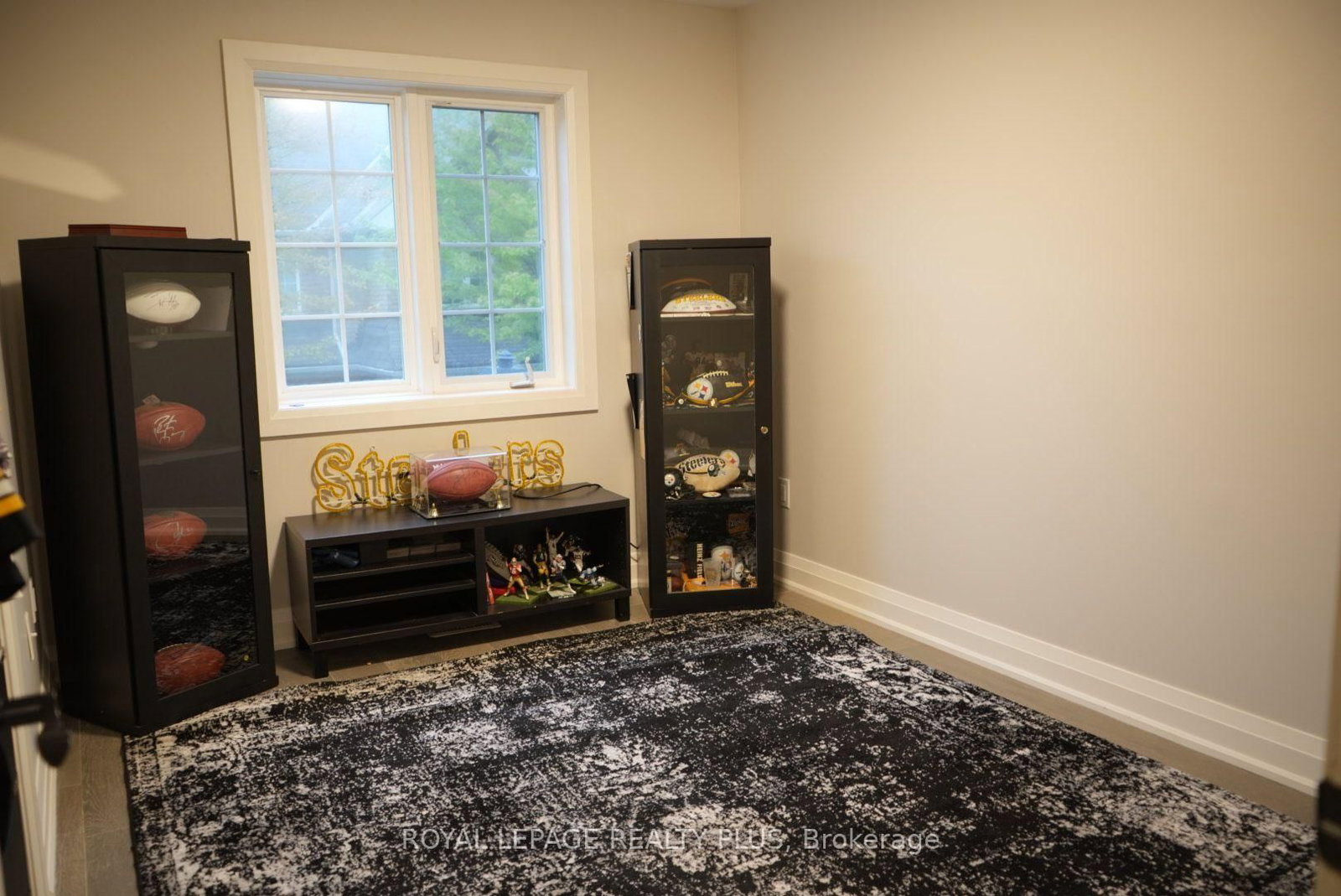 2410 Woodward Avenue • #10 • Burlington, ON photo 22