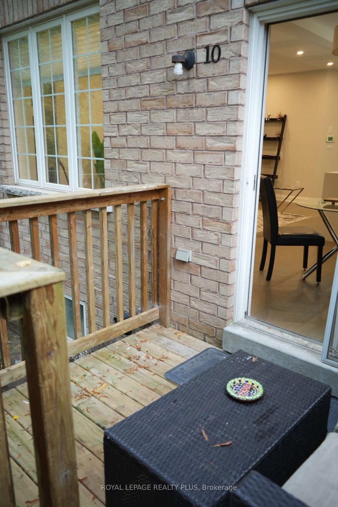 2410 Woodward Avenue • #10 • Burlington, ON photo 33