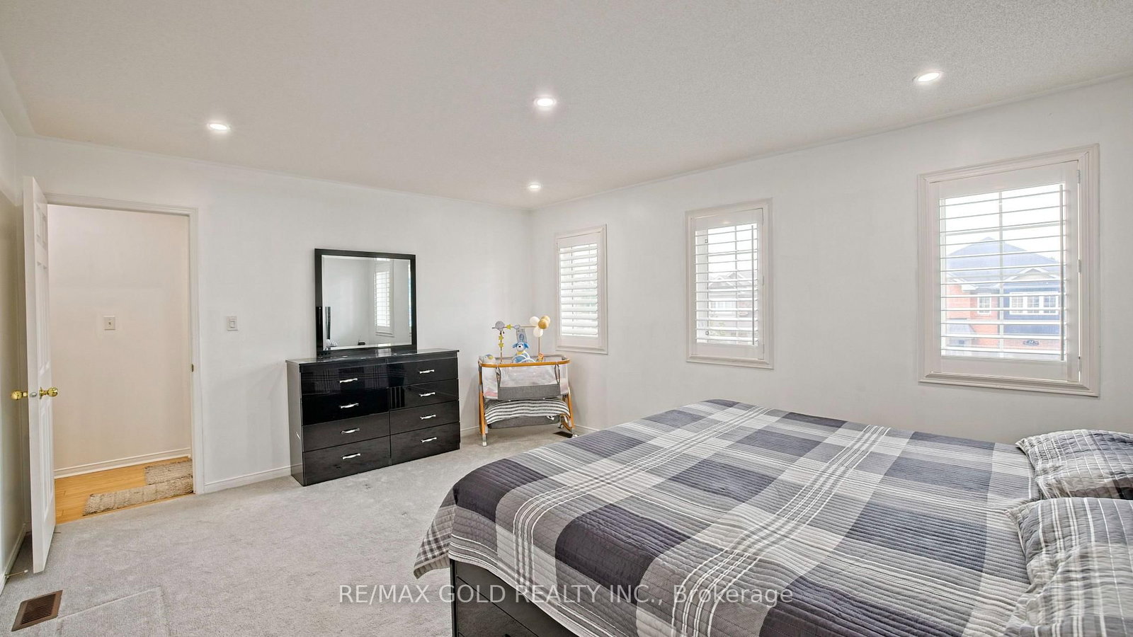 29 Abbotsbury Drive • Brampton, ON photo 27
