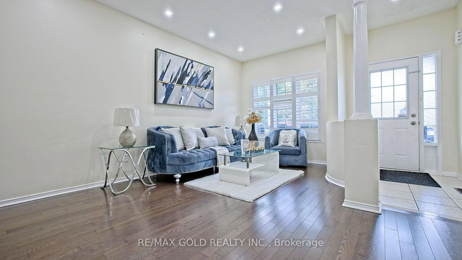 29 Abbotsbury Drive • Brampton, ON photo 8