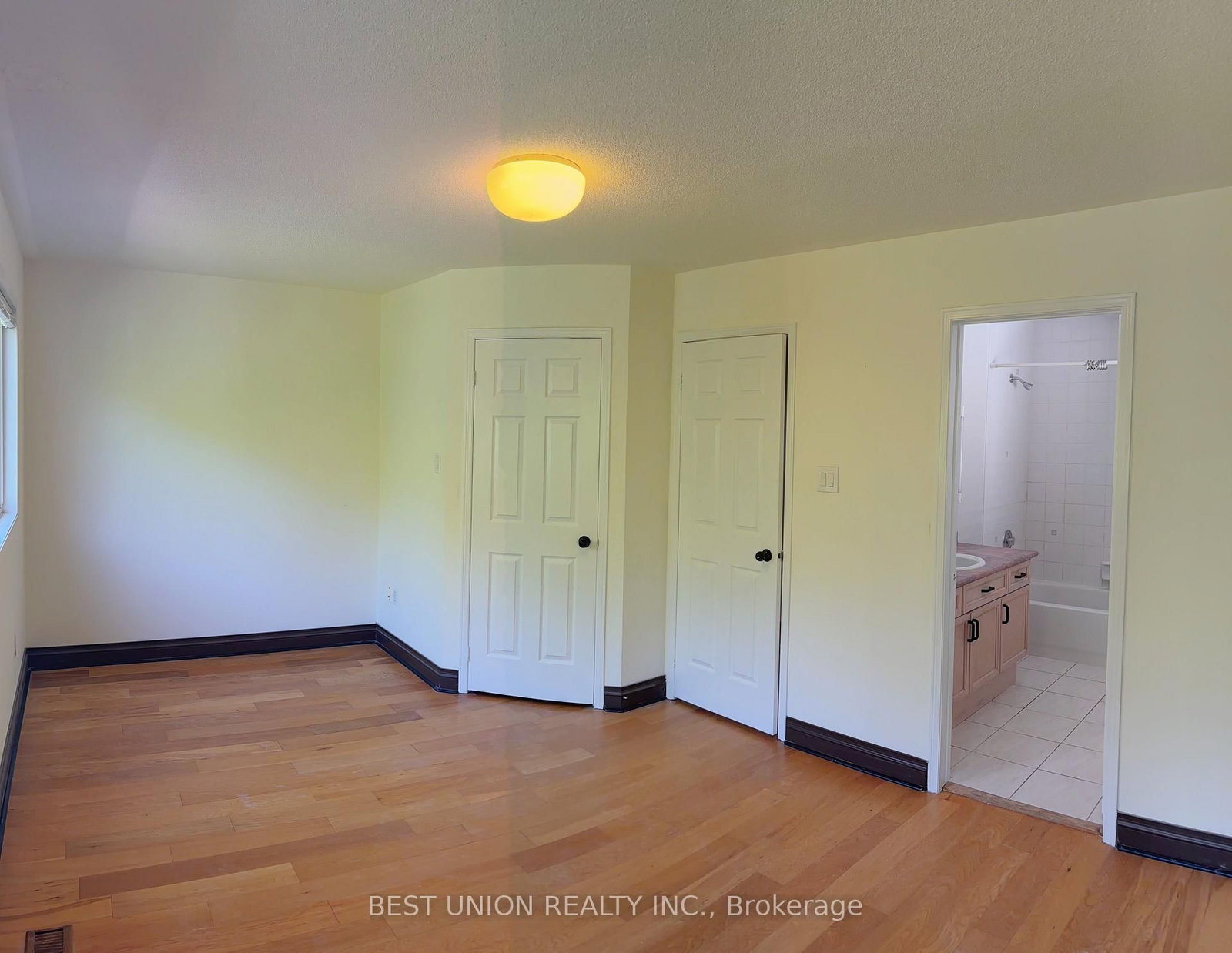 2864 Westbury Court • Mississauga, ON photo 10