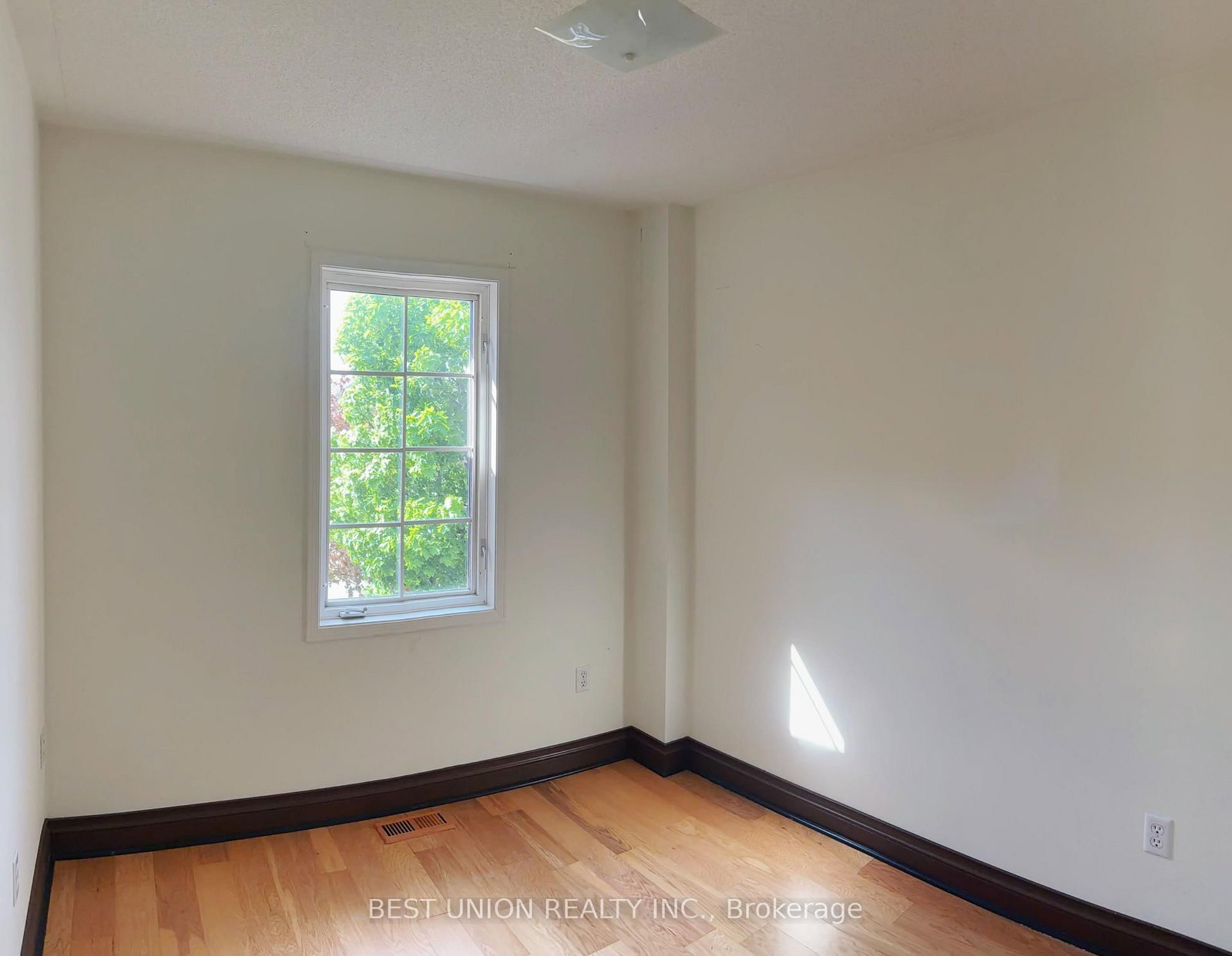 2864 Westbury Court • Mississauga, ON photo 16