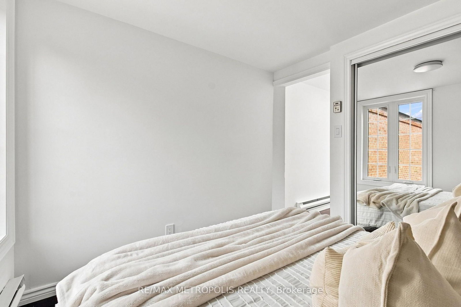 24 Marion Street • Toronto, ON photo 30