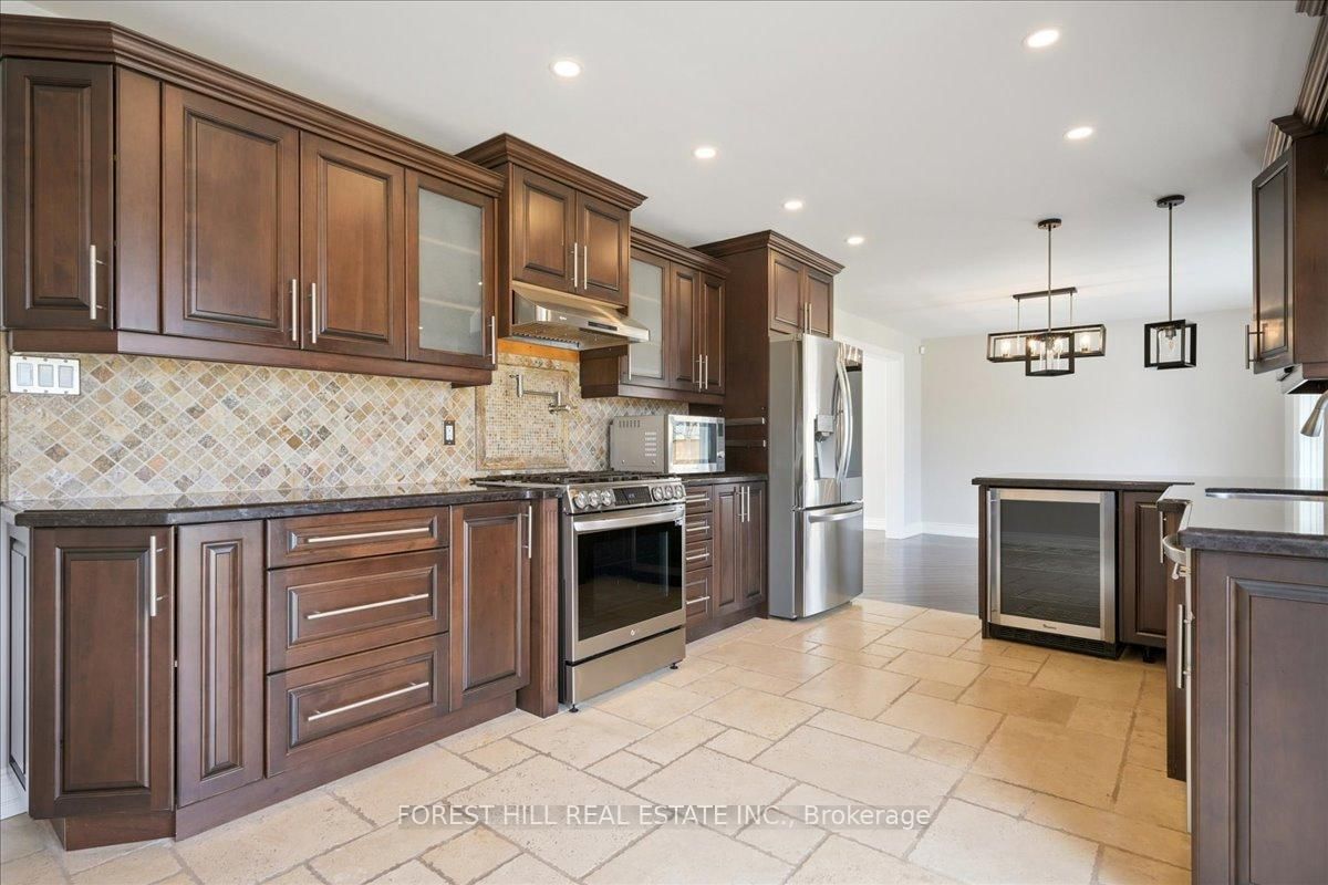 2579 Kenna Court • Mississauga, ON photo 17