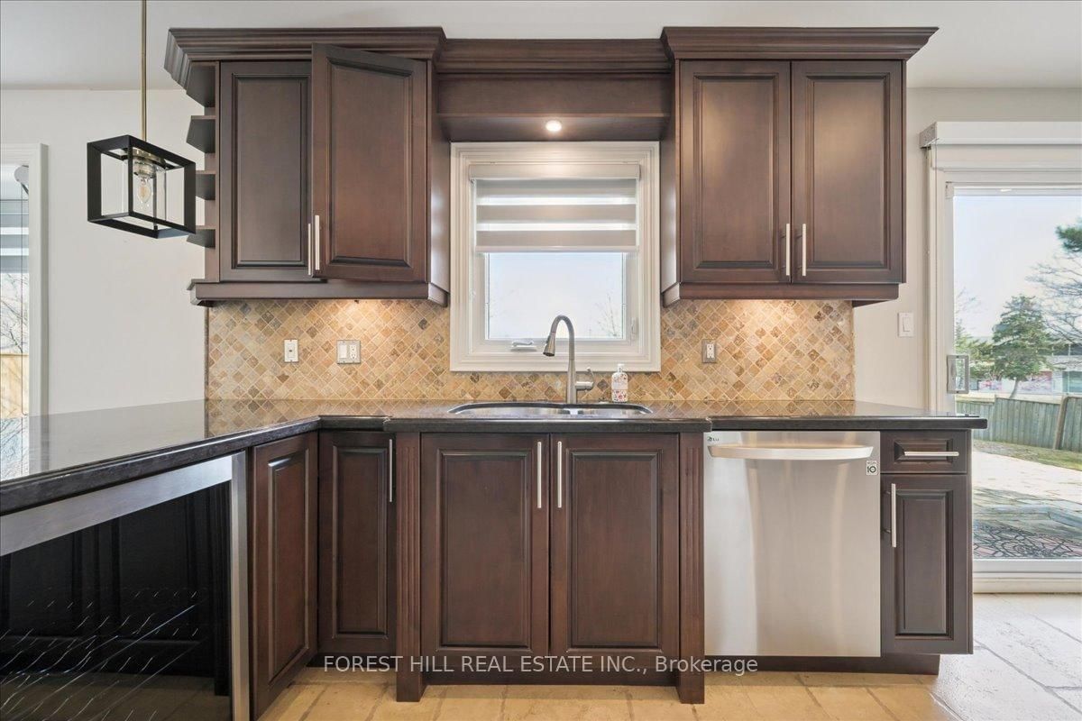 2579 Kenna Court • Mississauga, ON photo 19