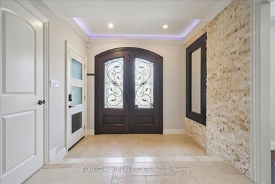 2579 Kenna Court • Mississauga, ON photo 5