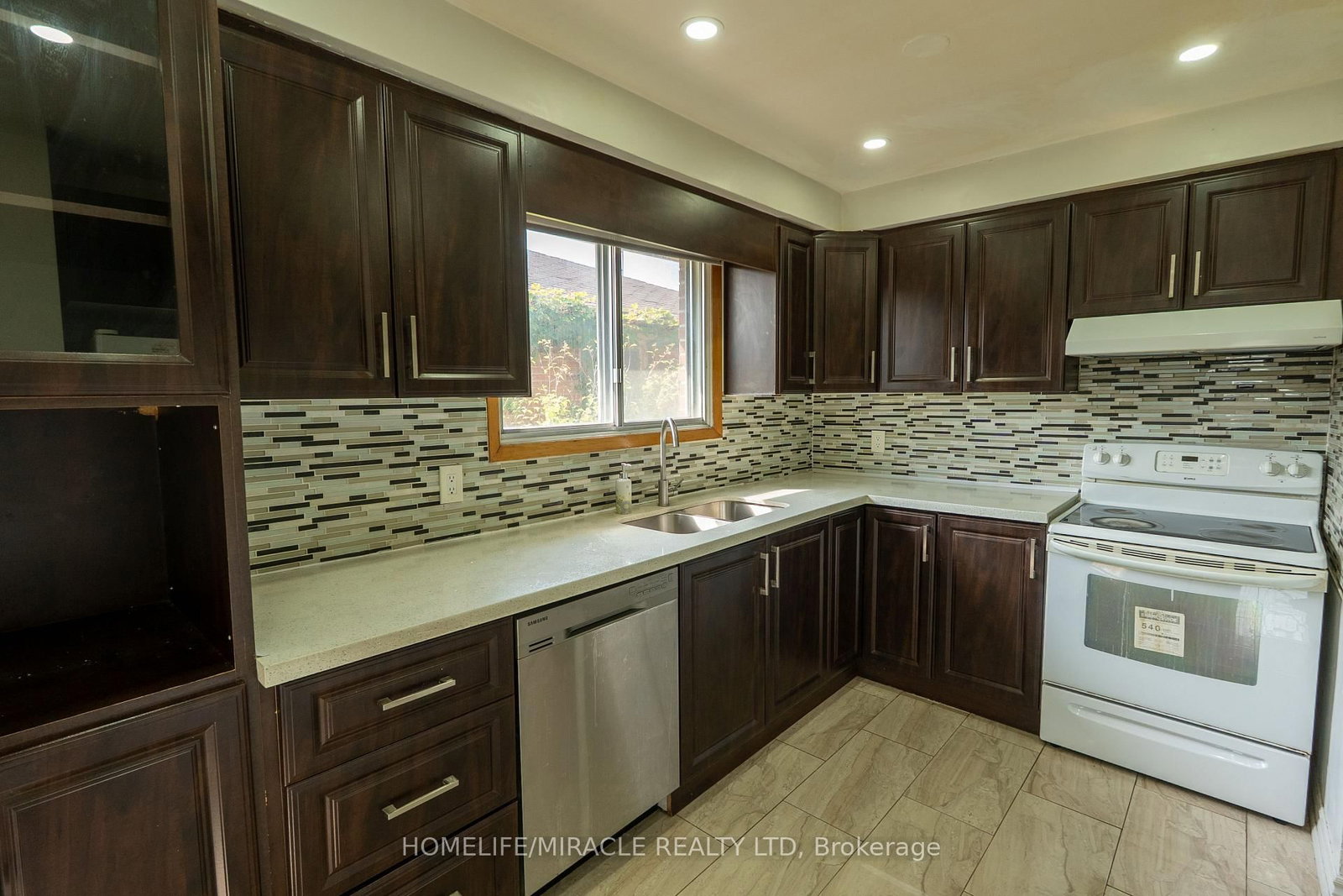 12 Brubeck Road • Toronto, ON photo 35