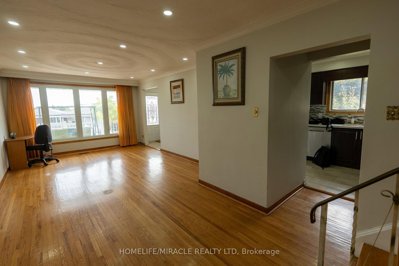 12 Brubeck Road • Toronto, ON photo 8