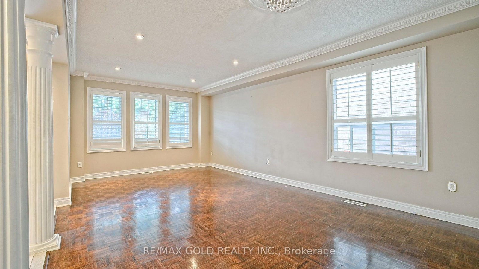 35 Duffield Road • Brampton, ON photo 6