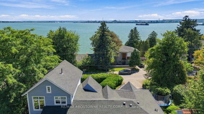 293 North Shore Boulevard E • Burlington, ON photo 2