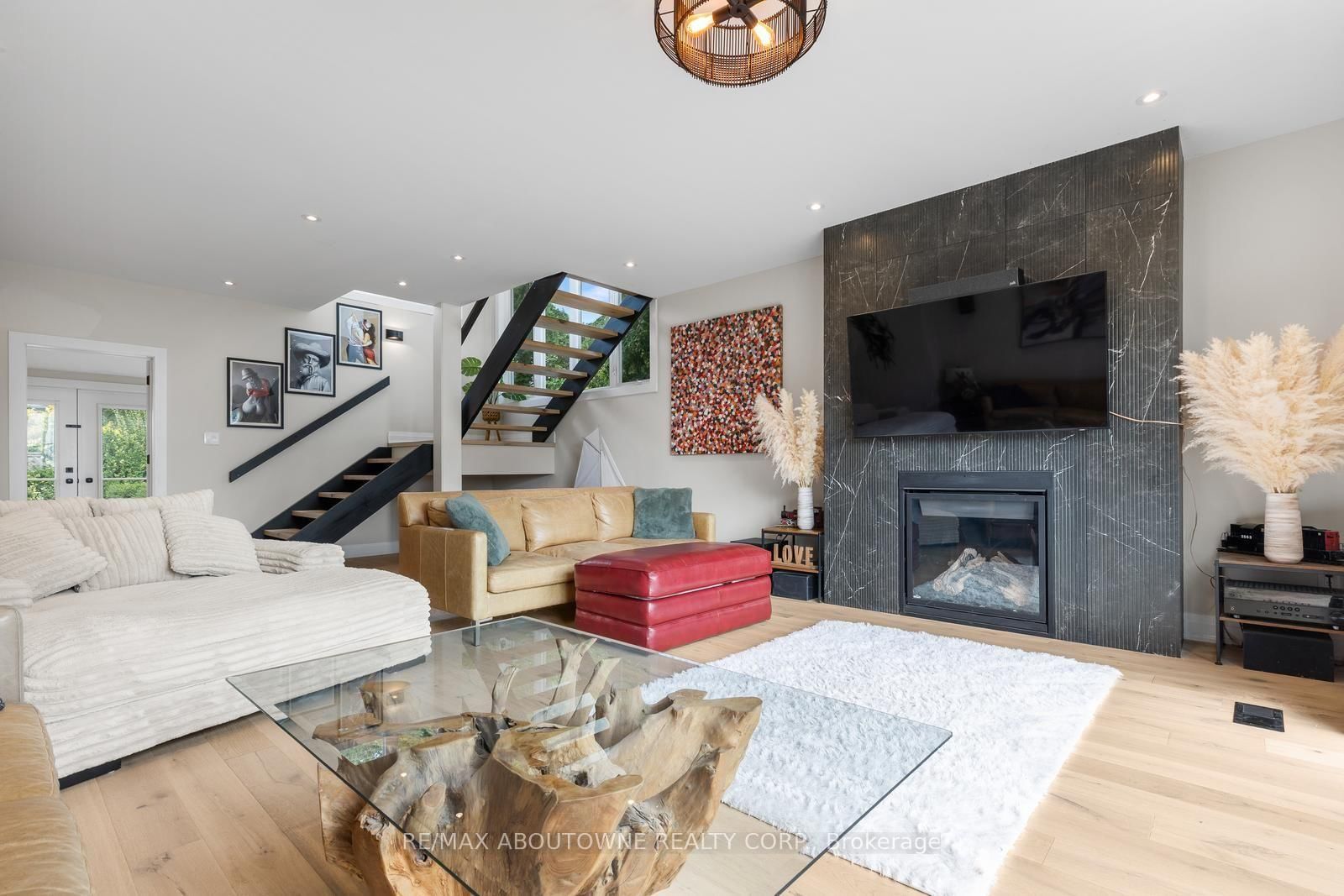 293 North Shore Boulevard E • Burlington, ON photo 22