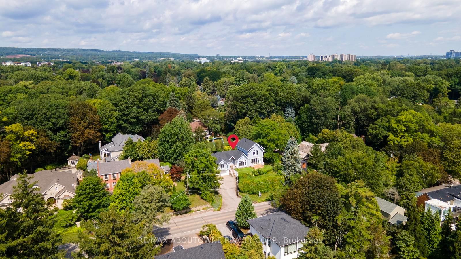 293 North Shore Boulevard E • Burlington, ON photo 44