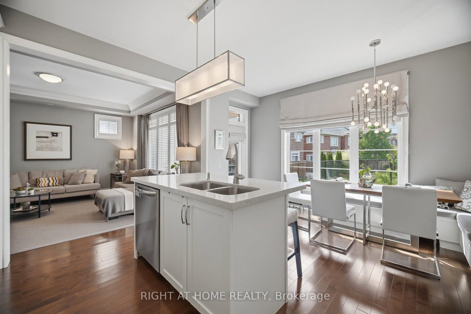 183 Kaitting Trail • Oakville, ON photo 11