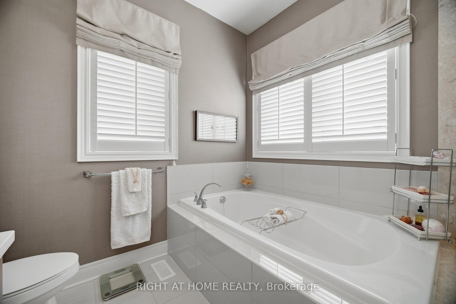 183 Kaitting Trail • Oakville, ON photo 21