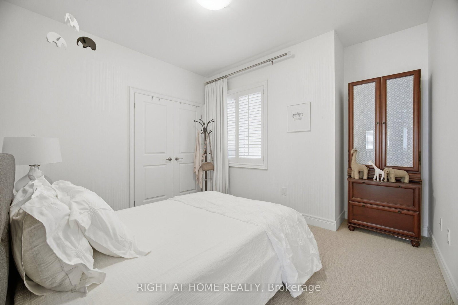 183 Kaitting Trail • Oakville, ON photo 32