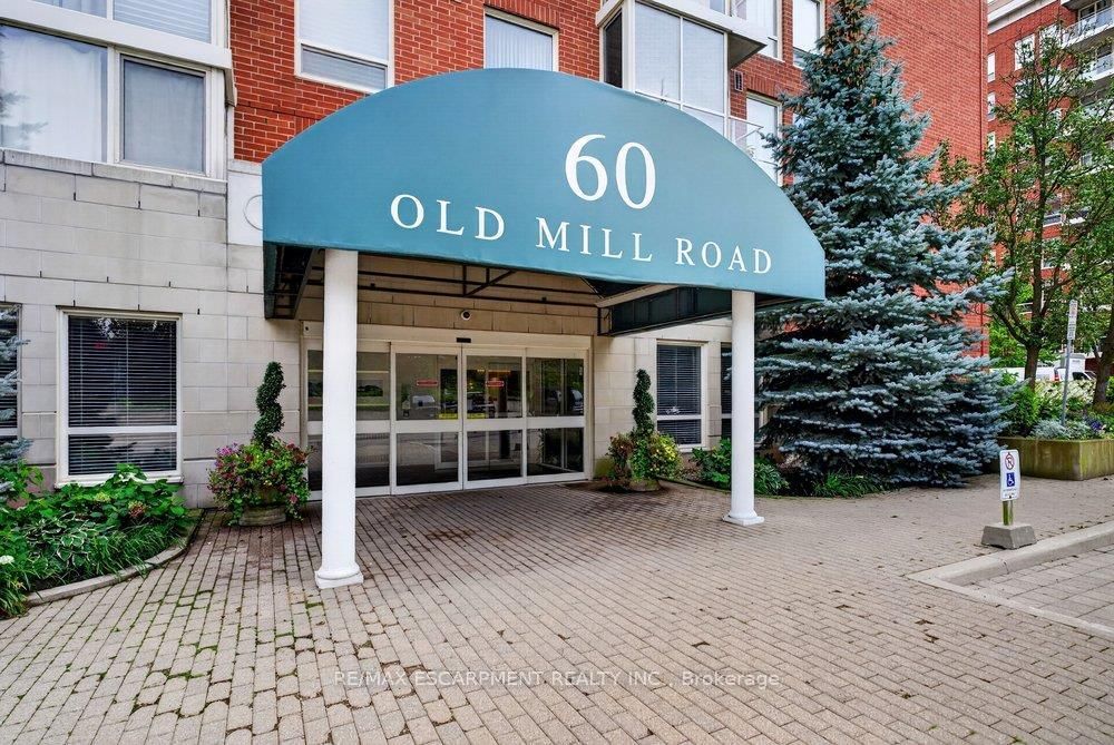 60 OLD MILL Road • #702 • Oakville, ON photo 2