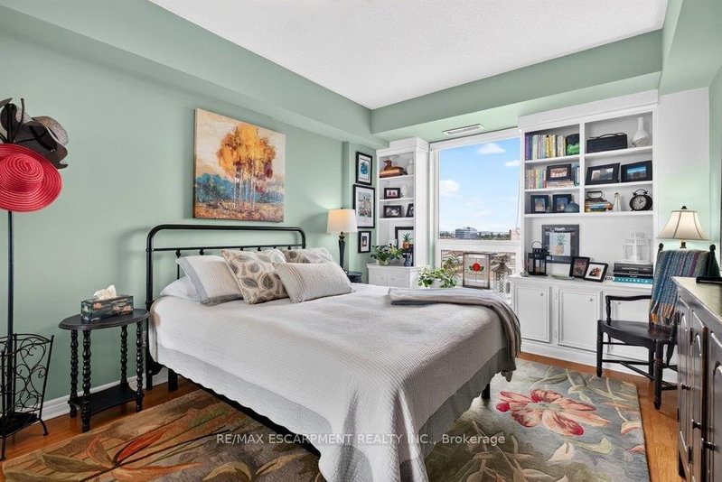 60 Old Mill Oakville,ON L6J 7V9 — Photo 38