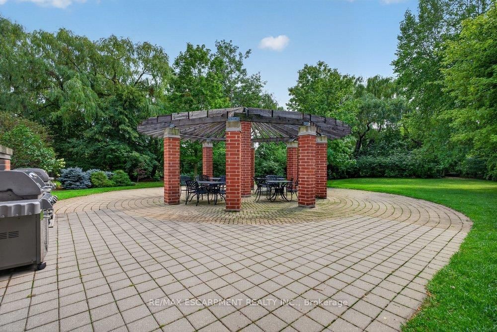 60 OLD MILL Road • #702 • Oakville, ON photo 48