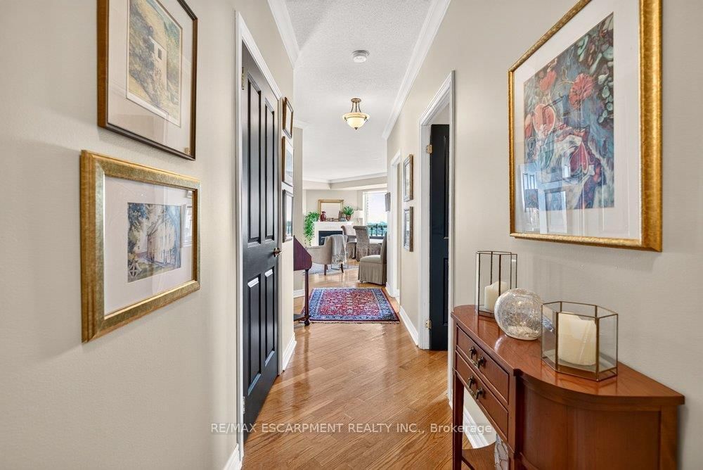 60 OLD MILL Road • #702 • Oakville, ON photo 8