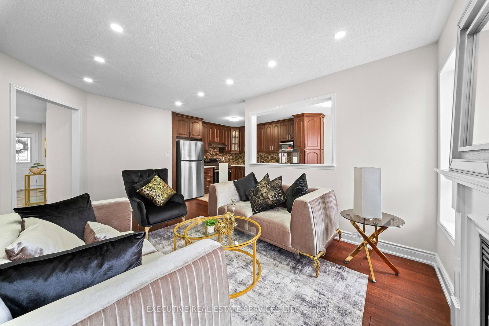 8 Spencer Drive N • Brampton, ON photo 16