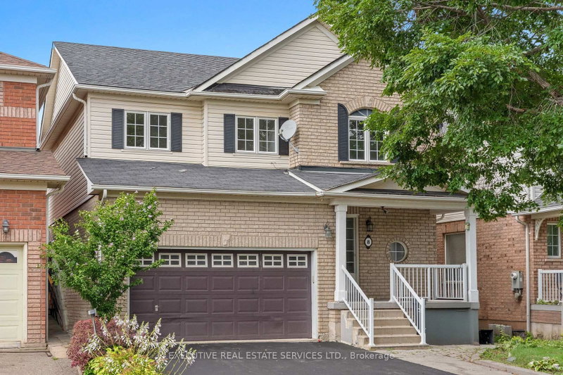 8 Spencer Drive