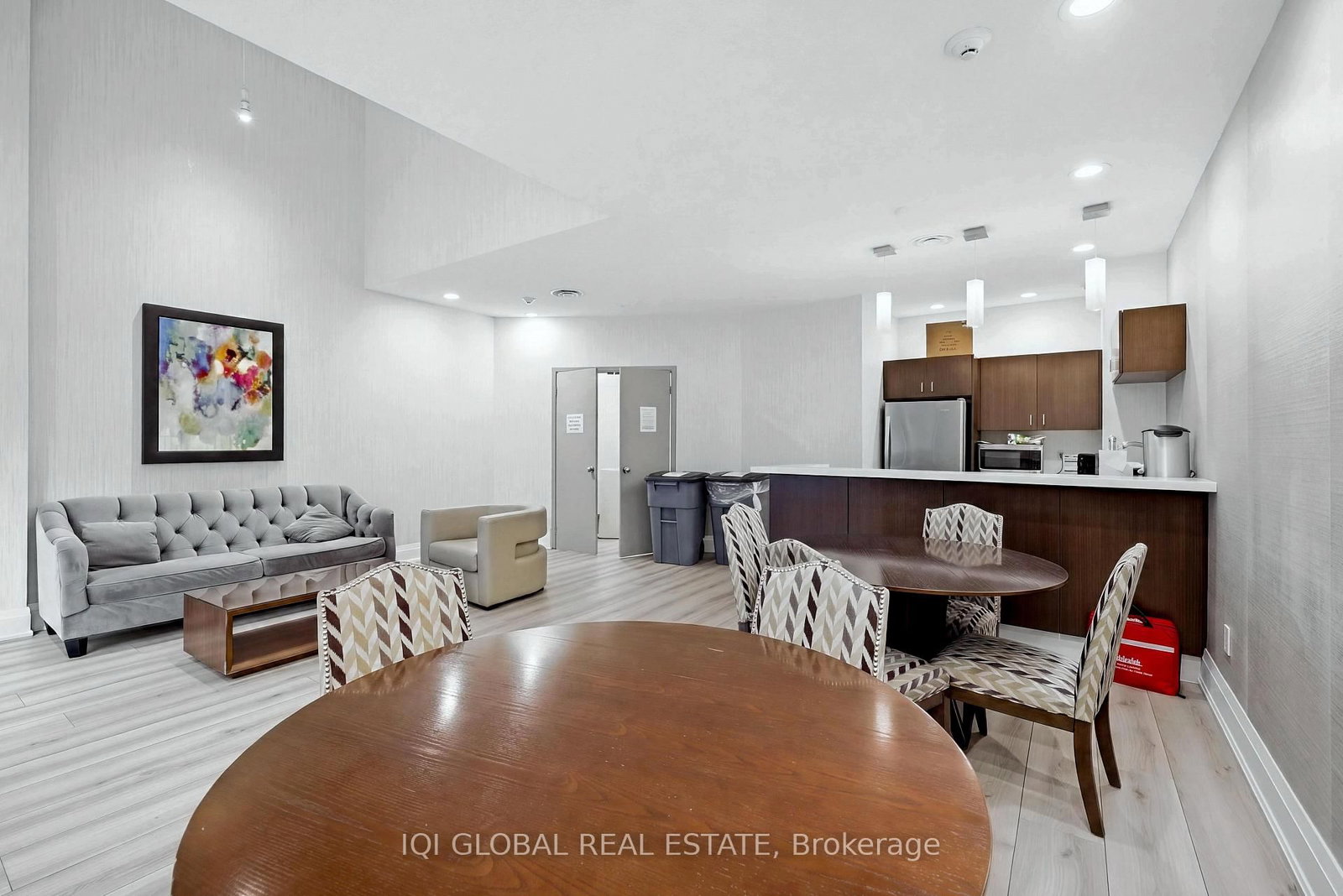 284 Mill Road • #C2 • Toronto, ON photo 47