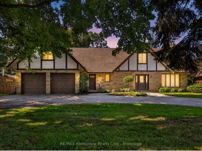 30 Birkbank Drive