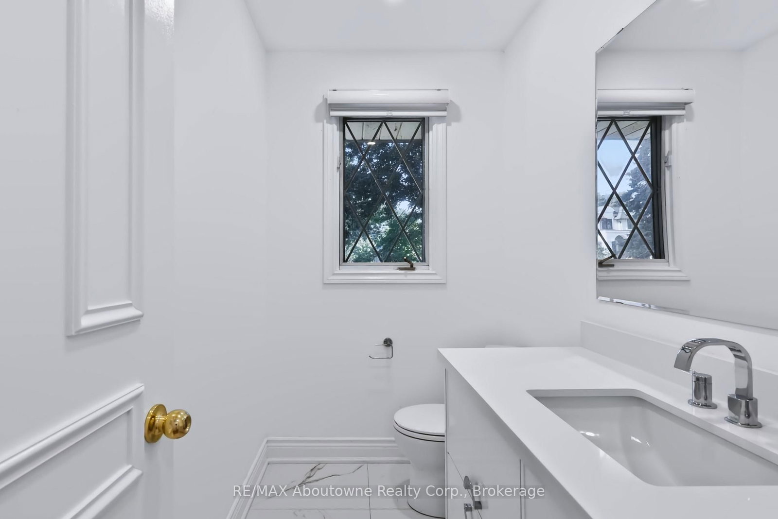 30 Birkbank Drive • Oakville, ON photo 18