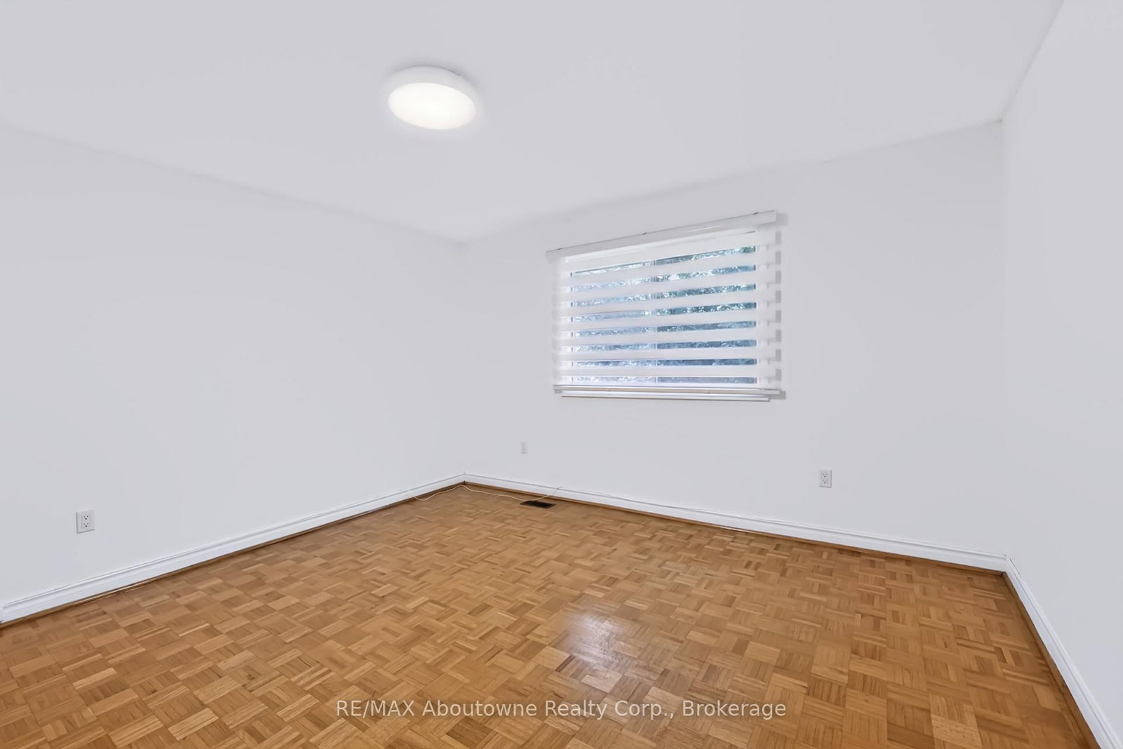 30 Birkbank Drive • Oakville, ON photo 23