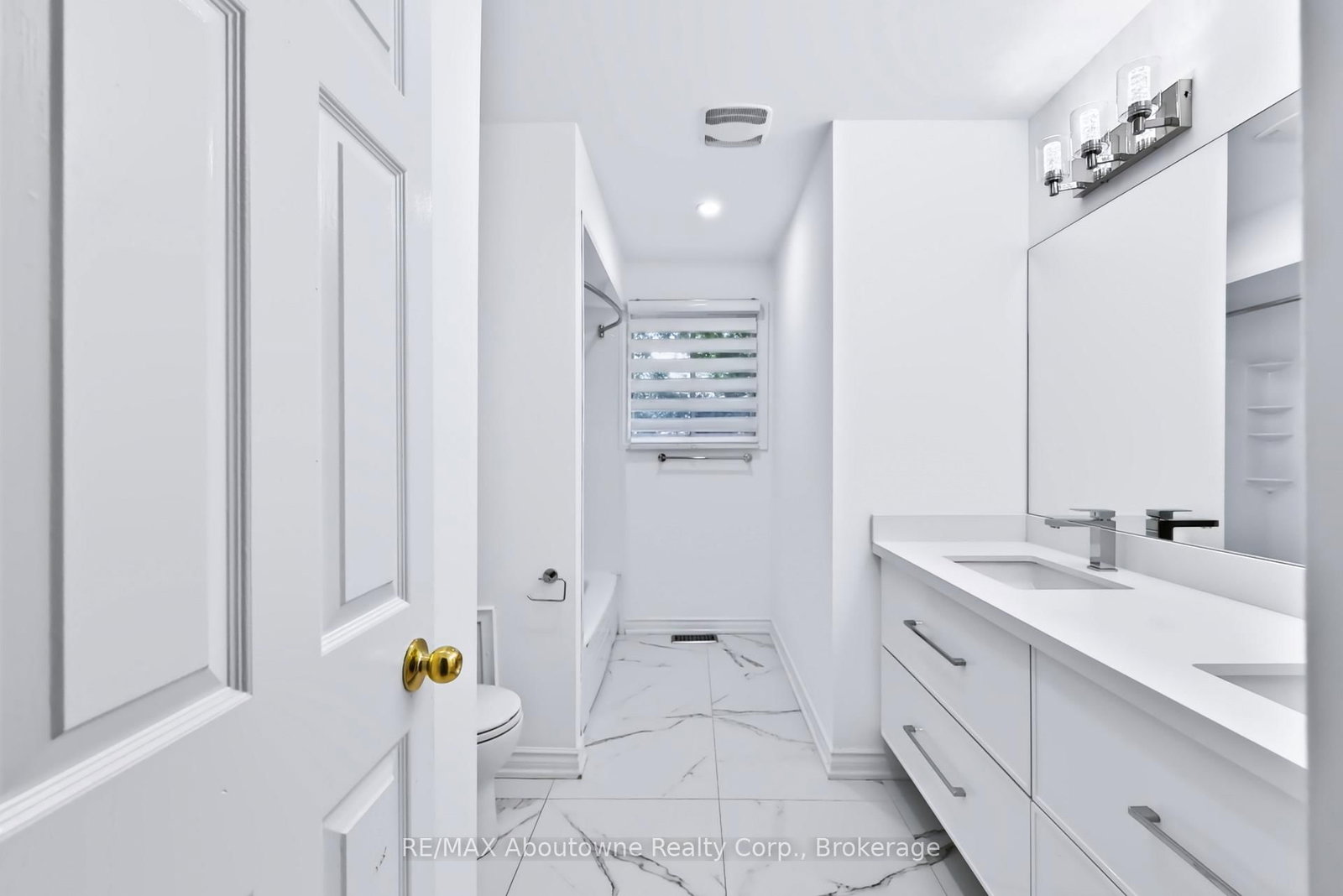 30 Birkbank Drive • Oakville, ON photo 27