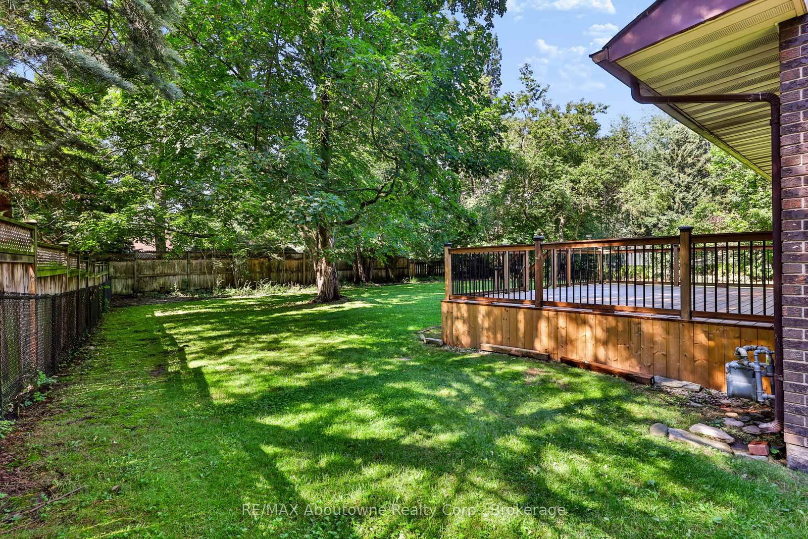 30 Birkbank Drive • Oakville, ON photo 41