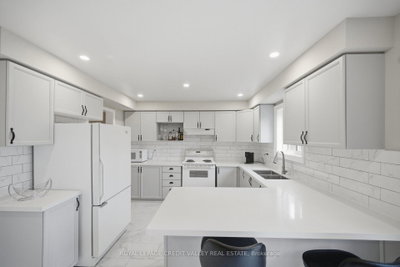 8 Livingston Drive • Caledon, ON photo 8
