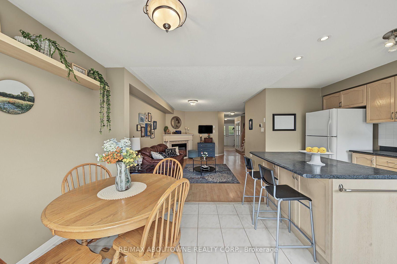 5110 Falconcrest Drive • Burlington, ON photo 11