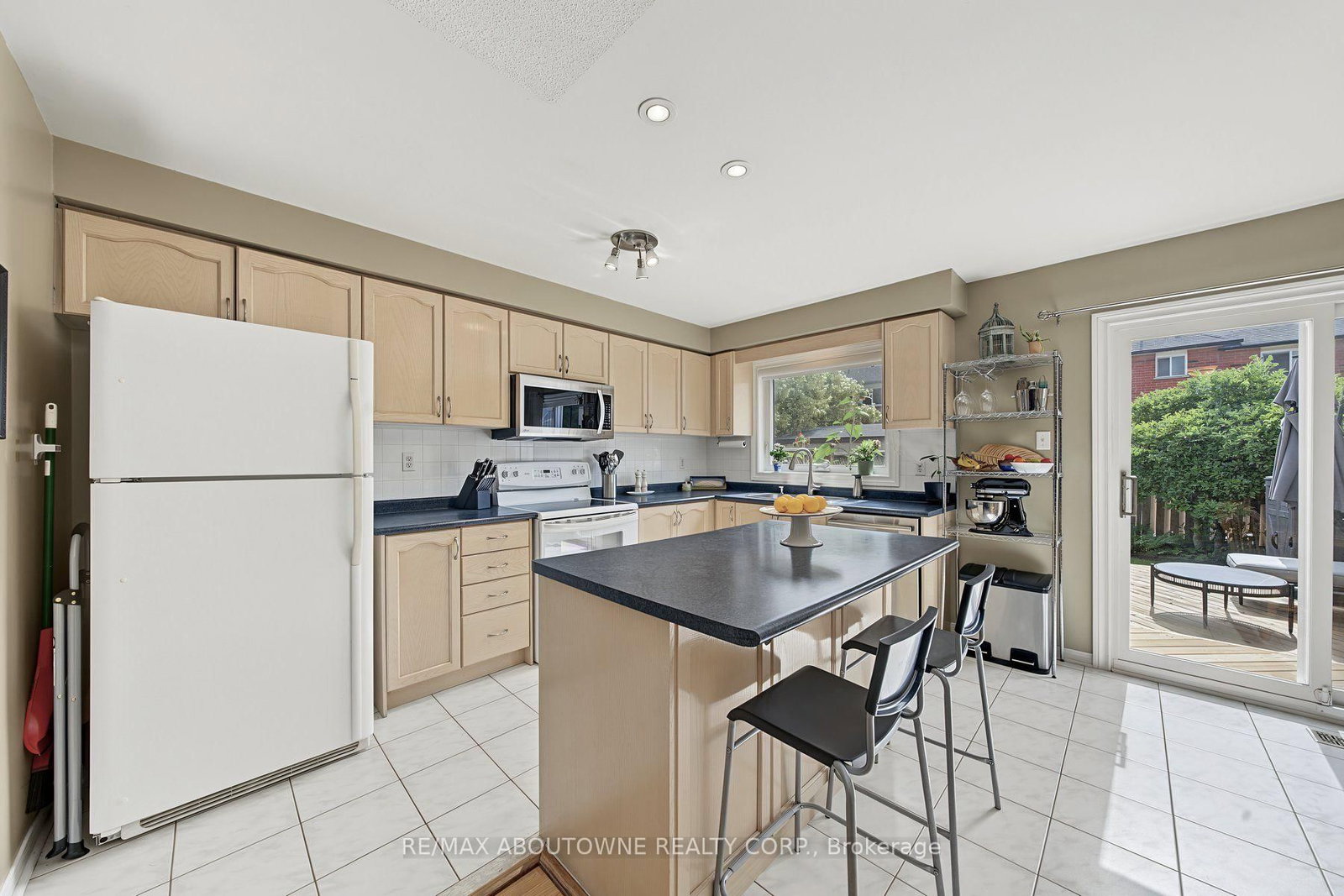 5110 Falconcrest Drive • Burlington, ON photo 17