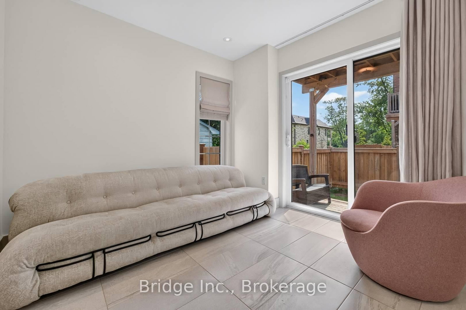 2006 Lushes Ave, Mississauga, view 16