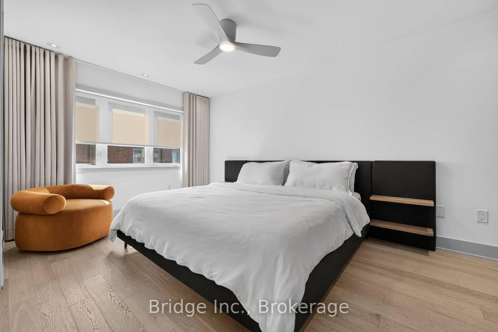 2006 Lushes Ave, Mississauga, view 19