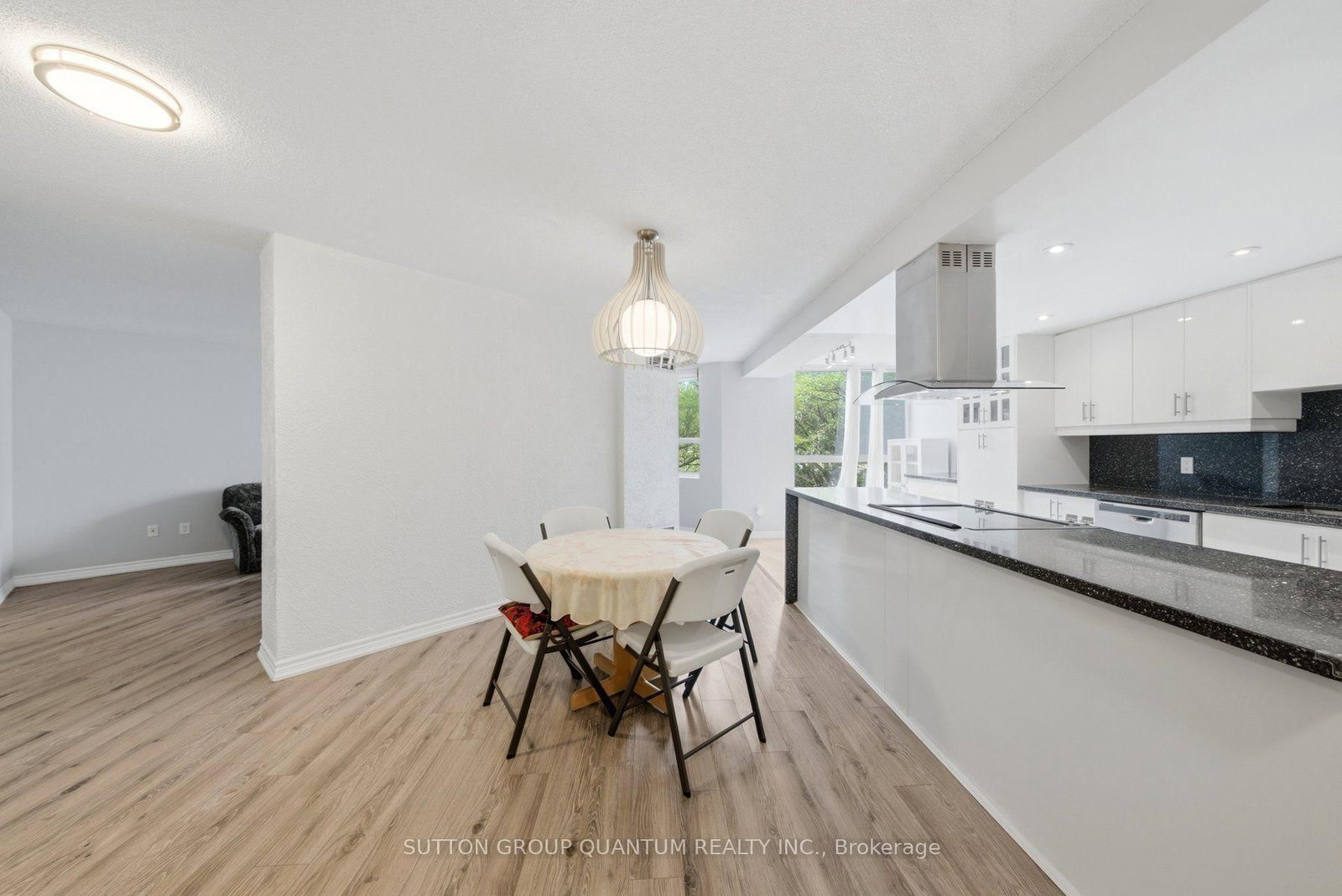 3650 Kaneff Crescent • #304 • Mississauga, ON photo 12