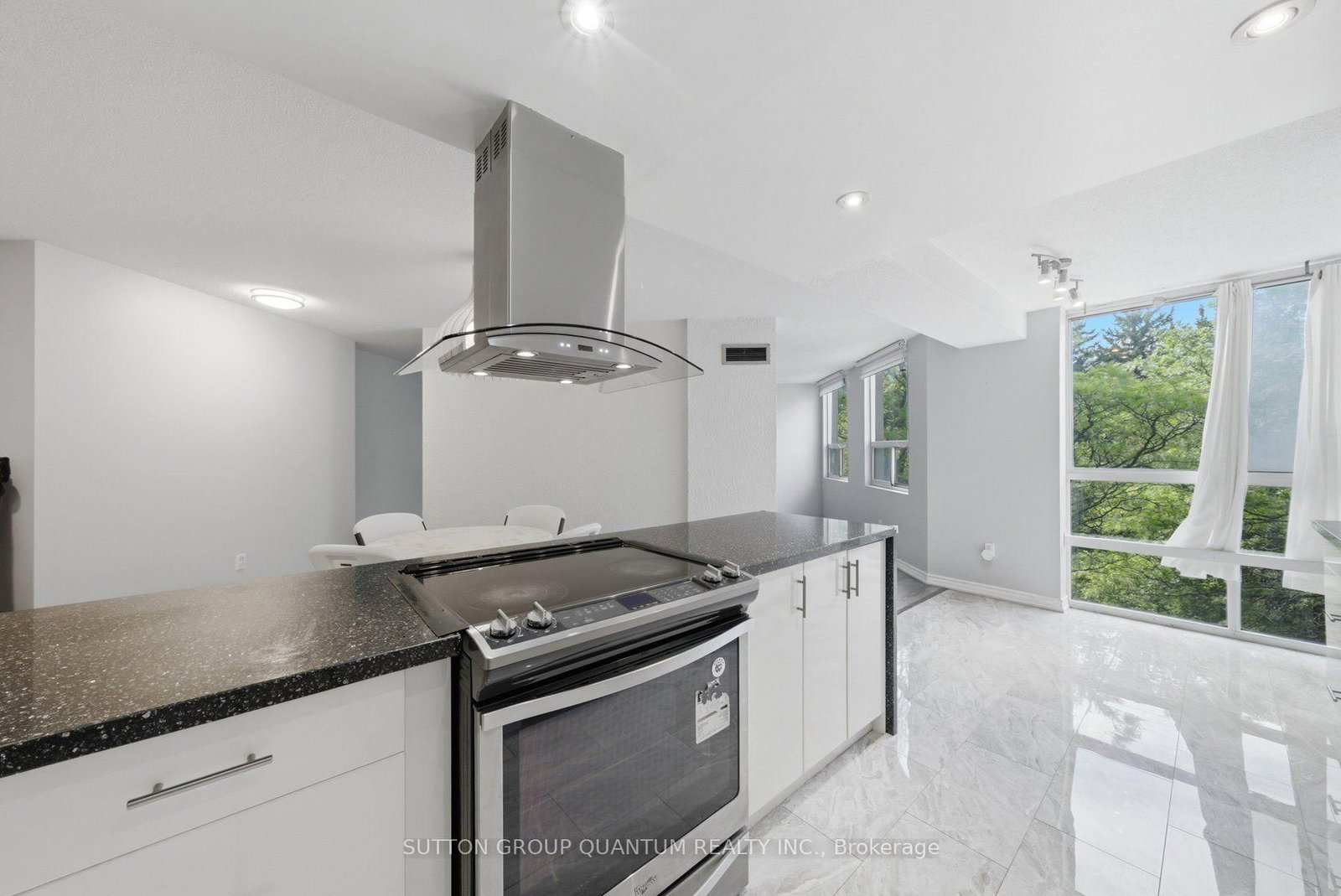 3650 Kaneff Crescent • #304 • Mississauga, ON photo 8