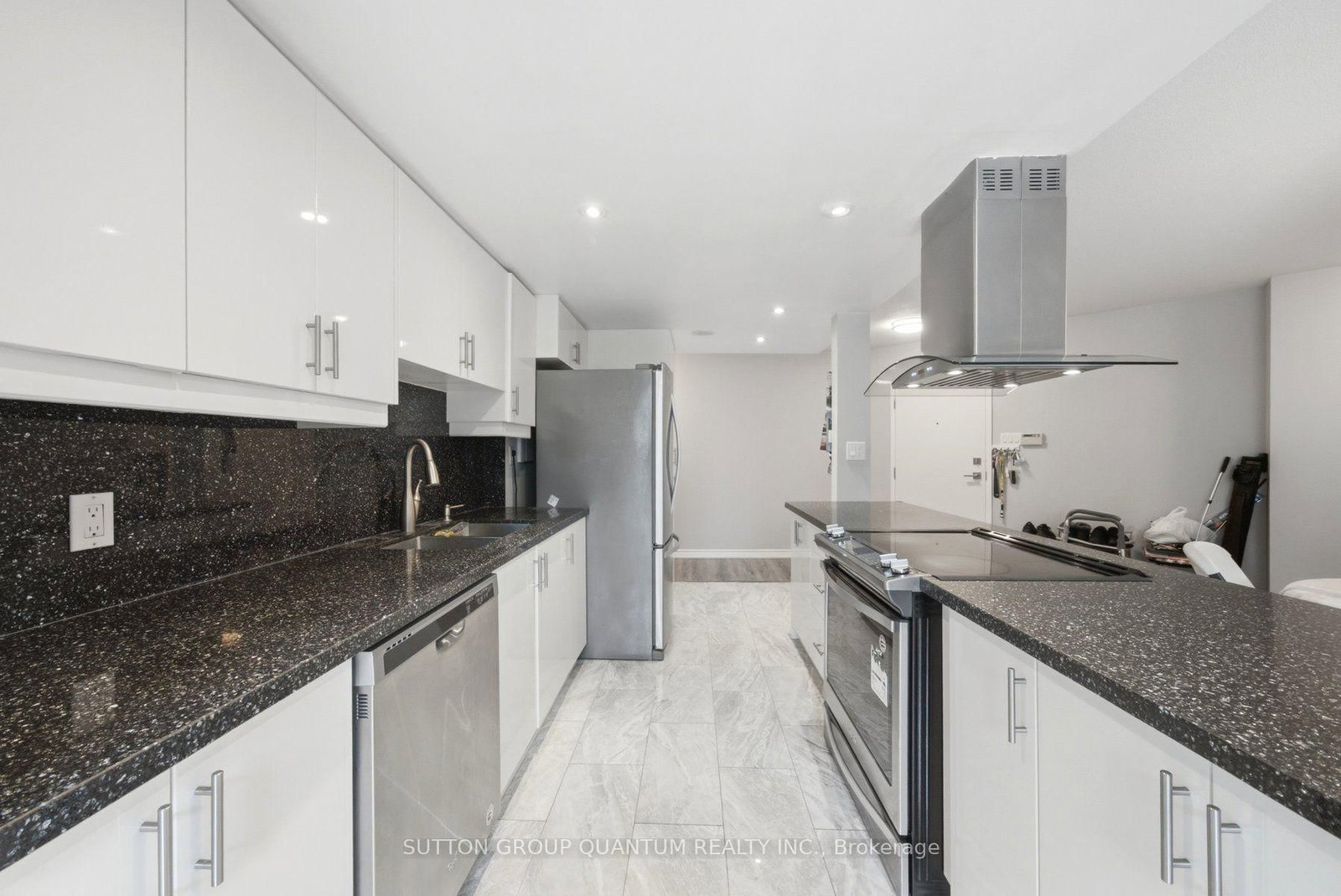 3650 Kaneff Crescent • #304 • Mississauga, ON photo 9